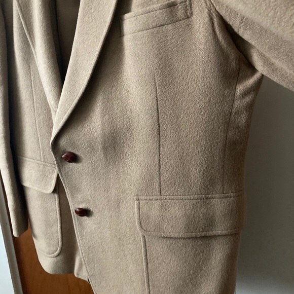 Cleaning out my closet! :) - Picture 5 of 9